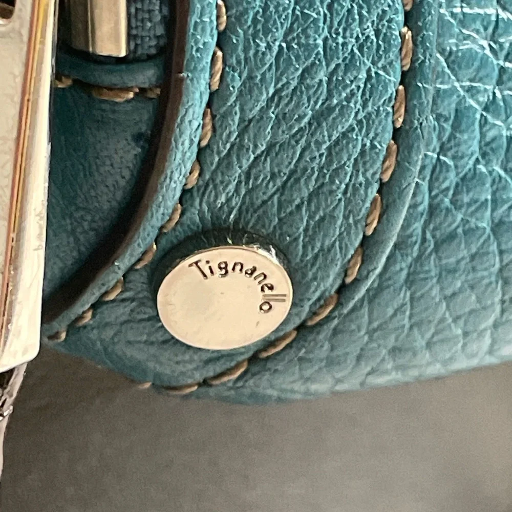 Tignanello women’s leather Teal Crossbody purse bag - Picture 4 of 7